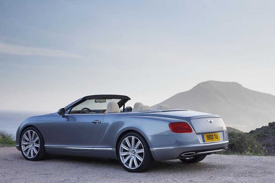  Bentley Continental GTC 2011 года  (фото 119 из 167)